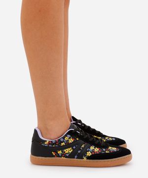 tênis casual com recortes bicolor ace colorido