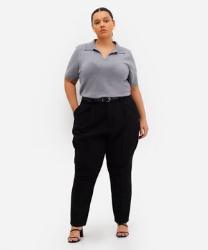 calça feminina de alfaiataria com cinto plus size preta