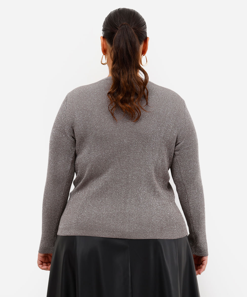 suéter feminino de tricot com lurex canelado plus size cinza