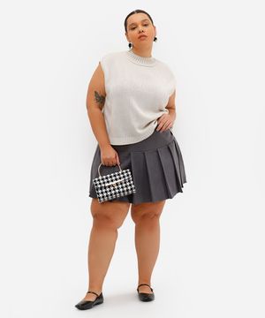 saia curta feminina com pregas plus size cinza