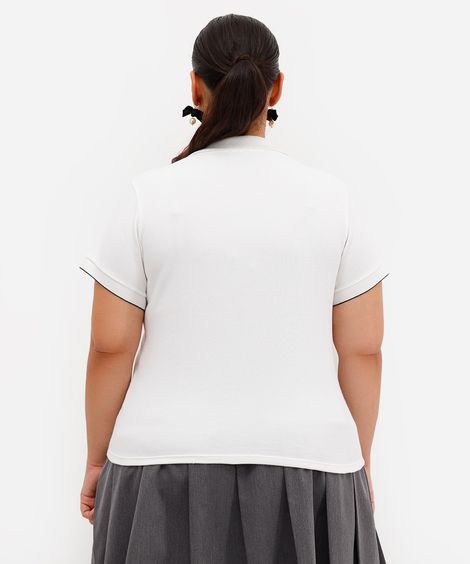 polo feminina canelada manga curta plus size off white