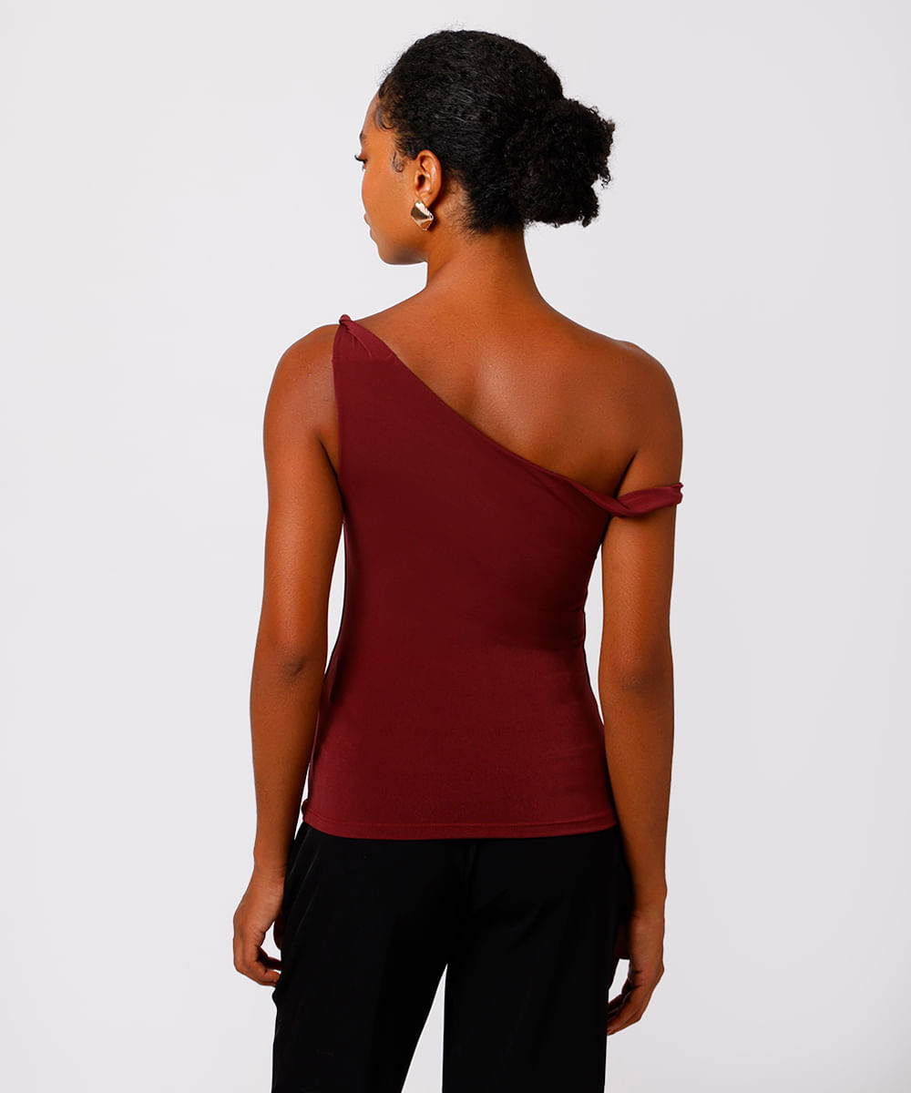blusa feminina decote assimétrico mindset vinho