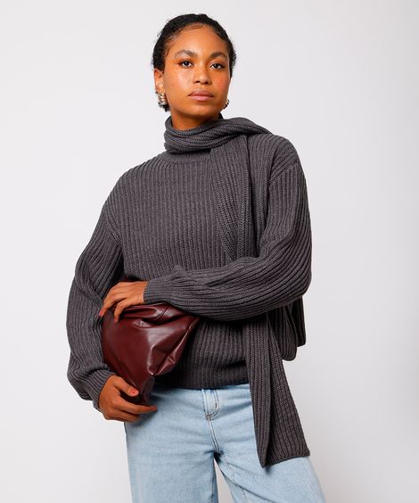 suéter feminino de tricot com cachecol cinza