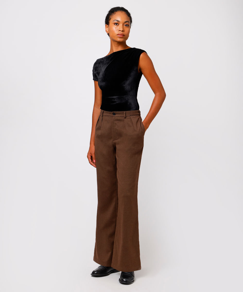 blusa feminina de veludo decote assimétrico mindset preta