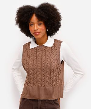 colete feminino de tricot texturizado marrom