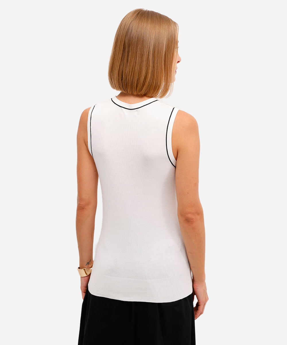 regata feminina de tricot decote redondo off white