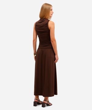 vestido midi feminino franzido marrom