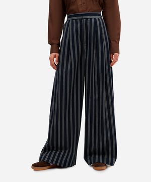 calça feminina de alfaiataria com pregas listrada azul