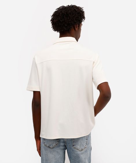 camisa masculina manga curta com bolso off white