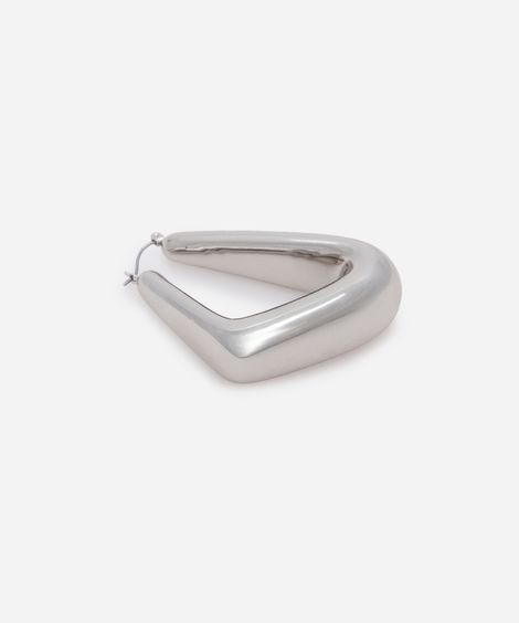brinco triangular assimétrico prateado