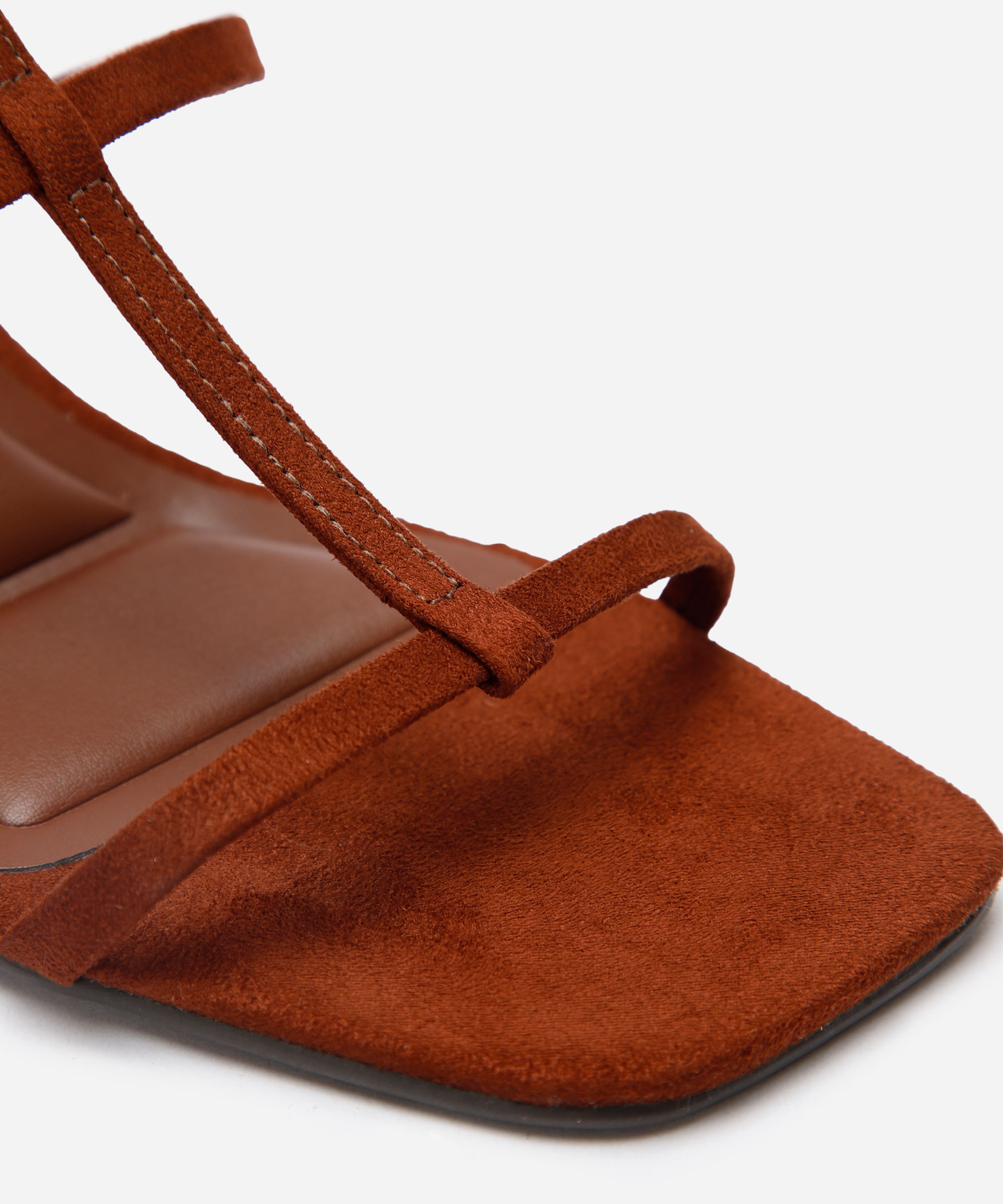 sandália gladiadora salto médio oneself marrom