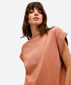 blusa feminina de algodão peruano muscle tee marrom
