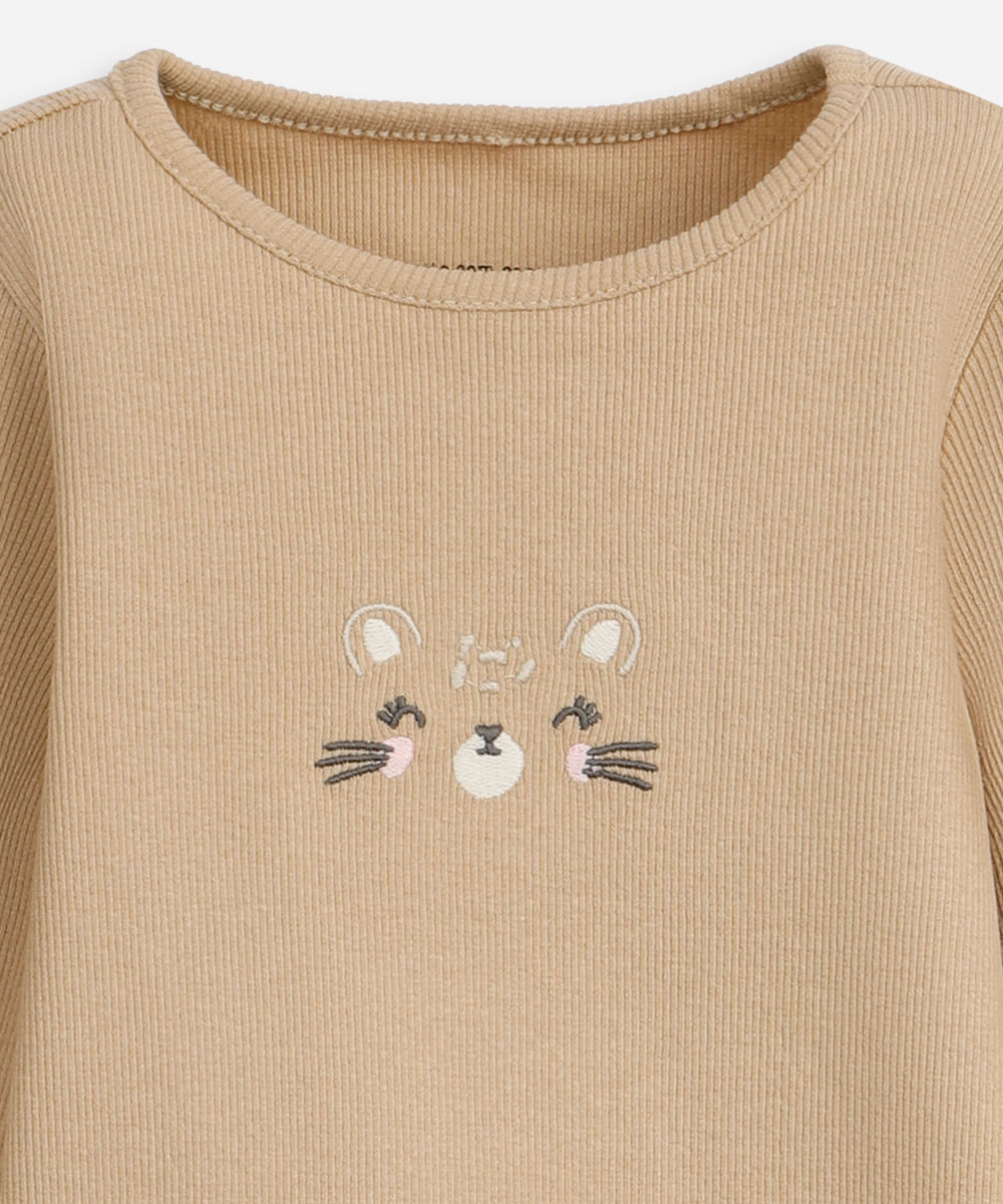 blusa de algodão infantil com bichinho e fru fru canelada bege