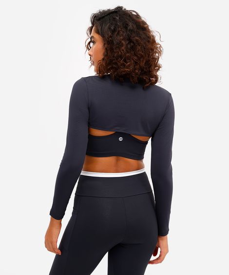 top feminino esportivo com sobreposição preto