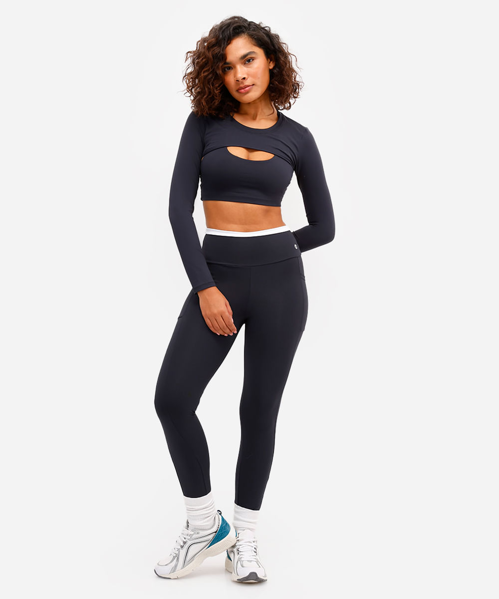 top feminino esportivo ace com sobreposição preto