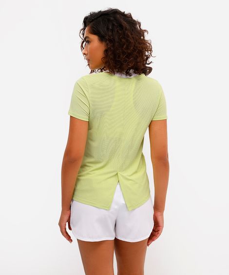camiseta feminina esportiva de poliamida listrada verde