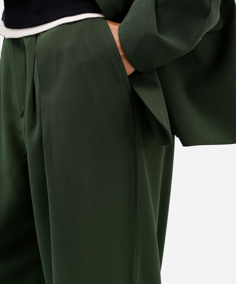 calça de alfaiataria feminina em viscose rita lazzarotti verde