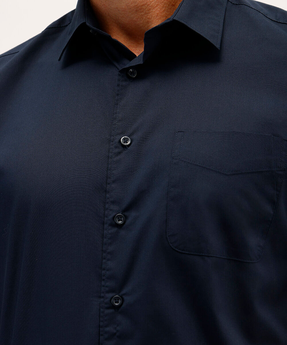 camisa manga curta com bolso azul