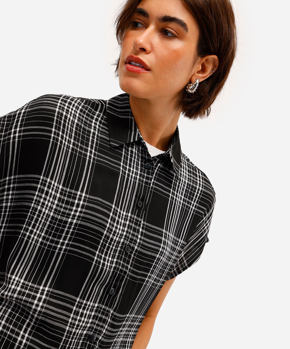 camisa muscle feminina de viscose xadrez preta