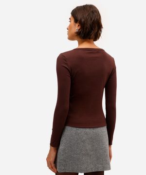 blusa básica feminina decote careca manga longa marrom