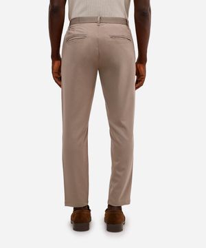 calça masculina alfaiatada com elástico e bolsos bege