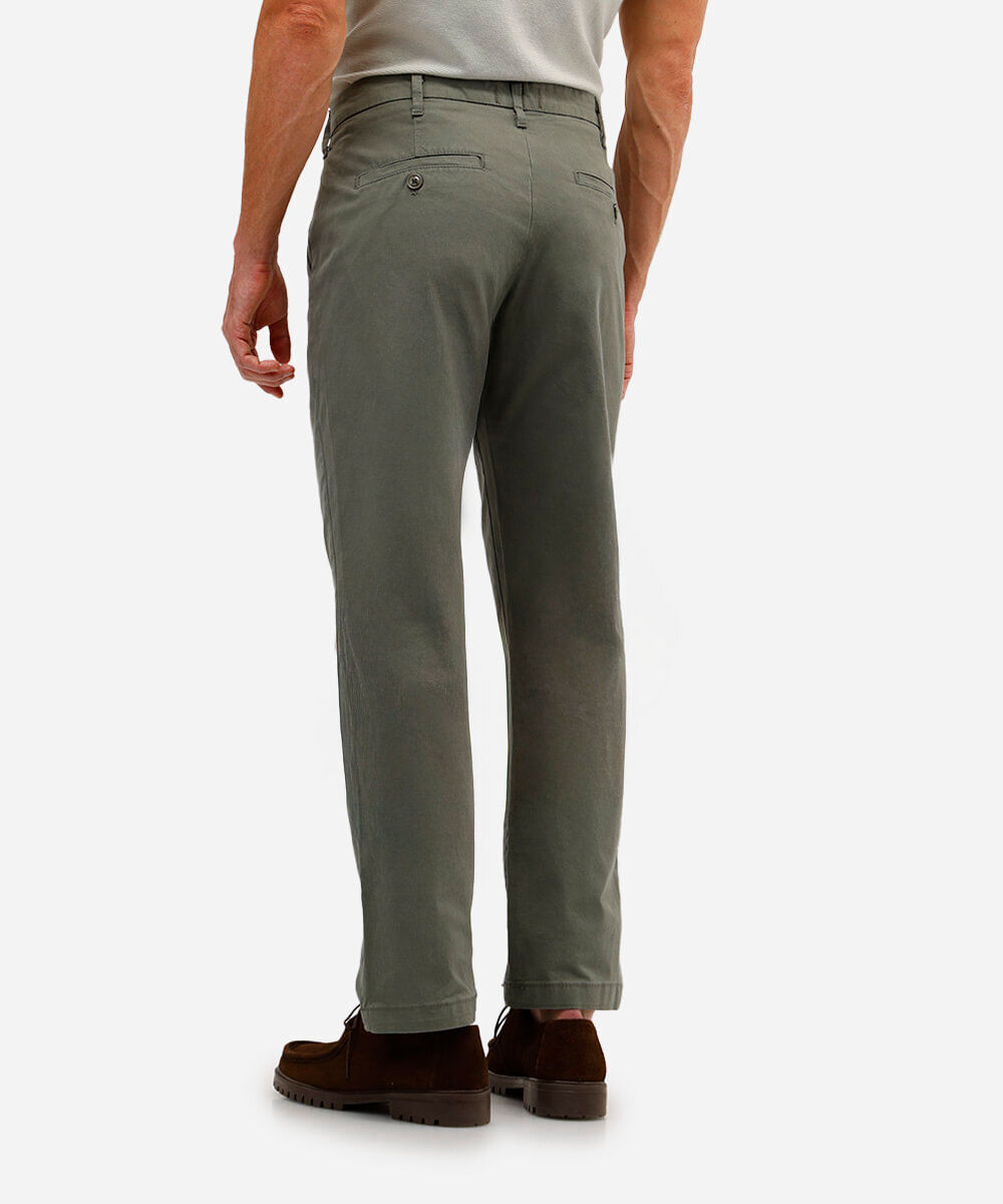 calça chino reta de sarja masculina verde