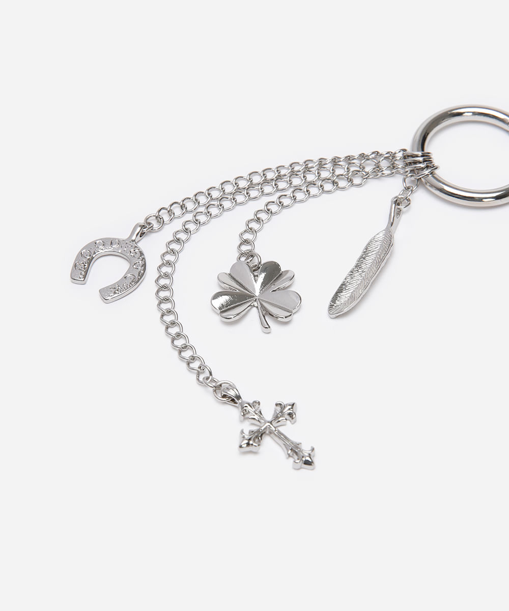 chaveiro bag charm em metal mix de pingentes yan acioli prateado