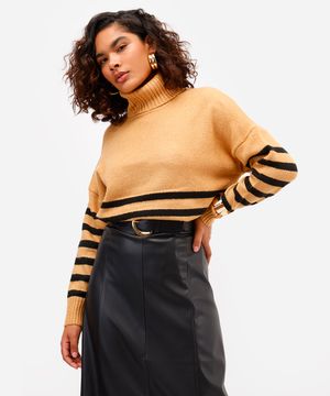 suéter oversized feminino de tricot gola alta listrada marrom