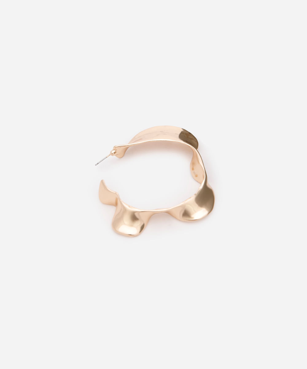 brinco argola orgânica babi louise dourado