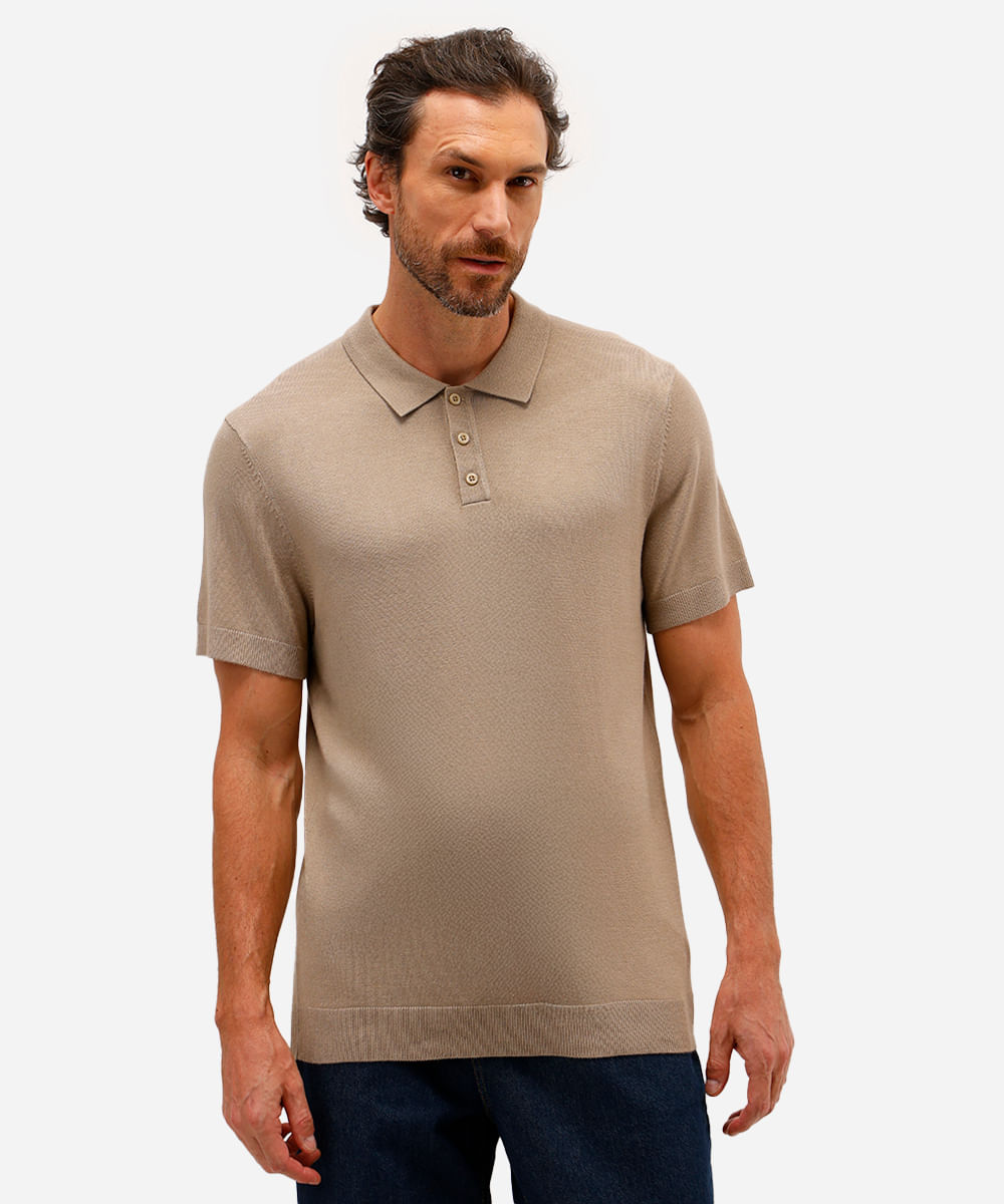 polo comfort masculina de tricot manga curta bege