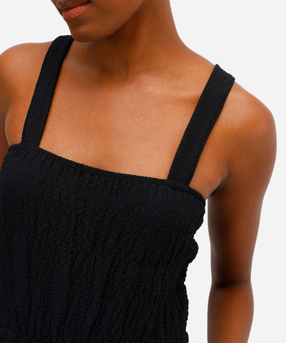 macacão feminino com lastex texturizado preto