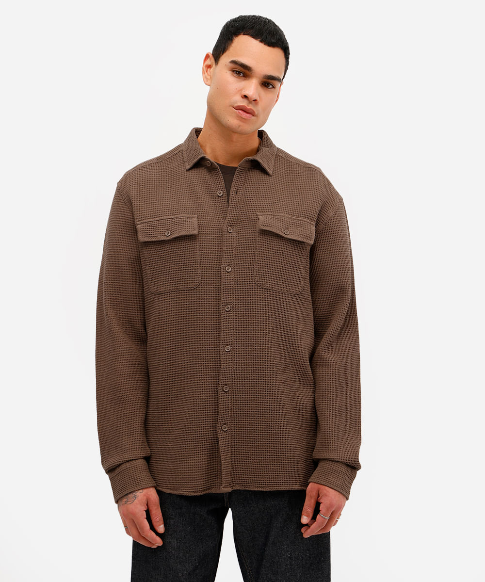 camisa masculina de algodão texturizada marrom