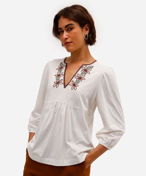 bata feminina de algodão com bordado floral off white