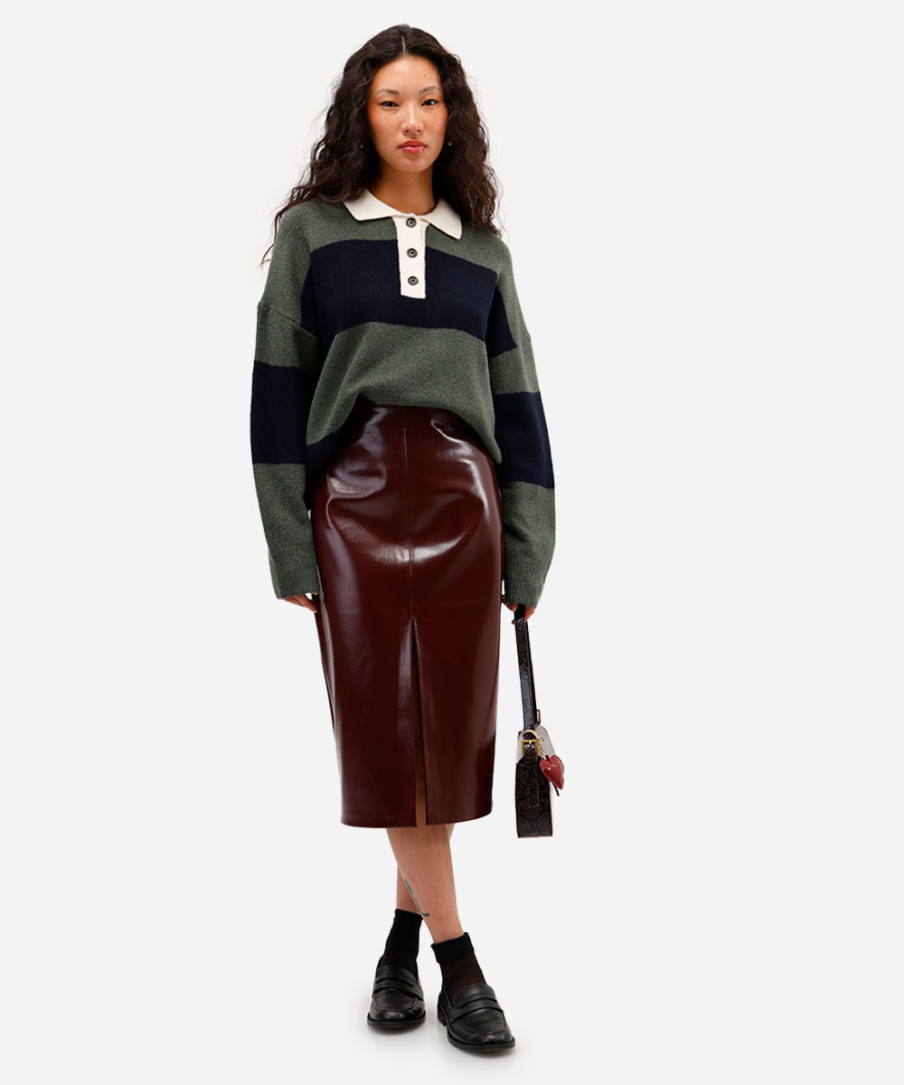 saia midi feminina de poliuretano com fenda vinho