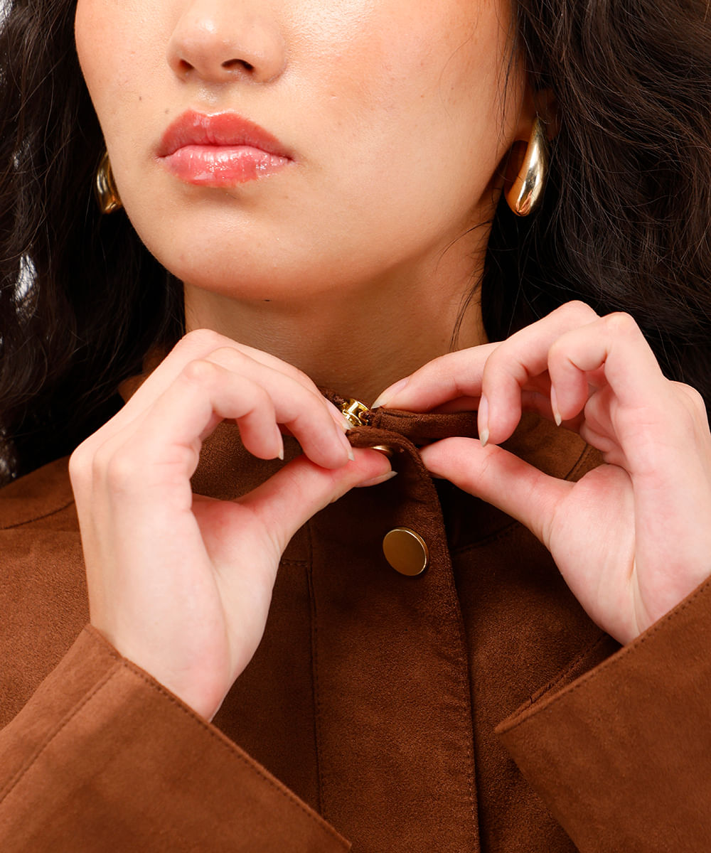 jaqueta feminina de suede gola alta marrom