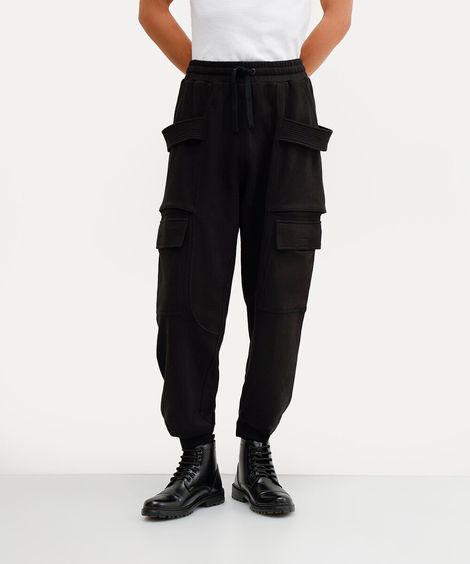 calça jogger unissex de moletom yan acioli preta