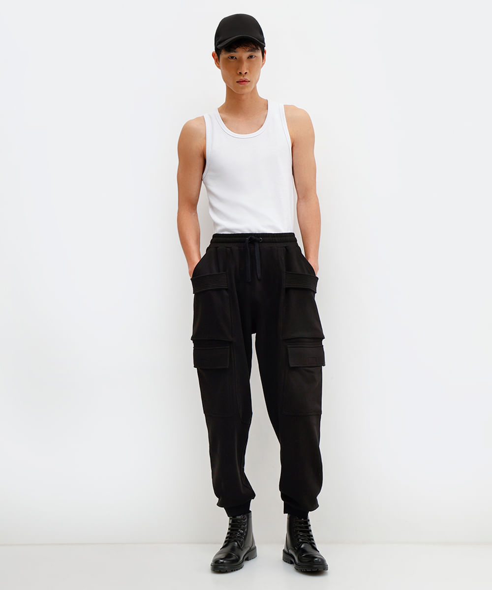 calça jogger unissex de moletom yan acioli preta