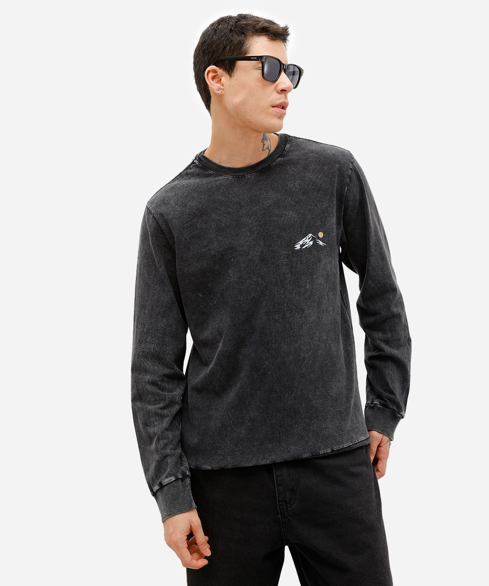 camiseta masculina de algodão estampada estonada cinza