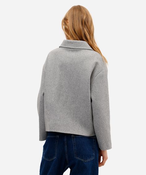 casaco feminino com bolsos texturizado - cinza
