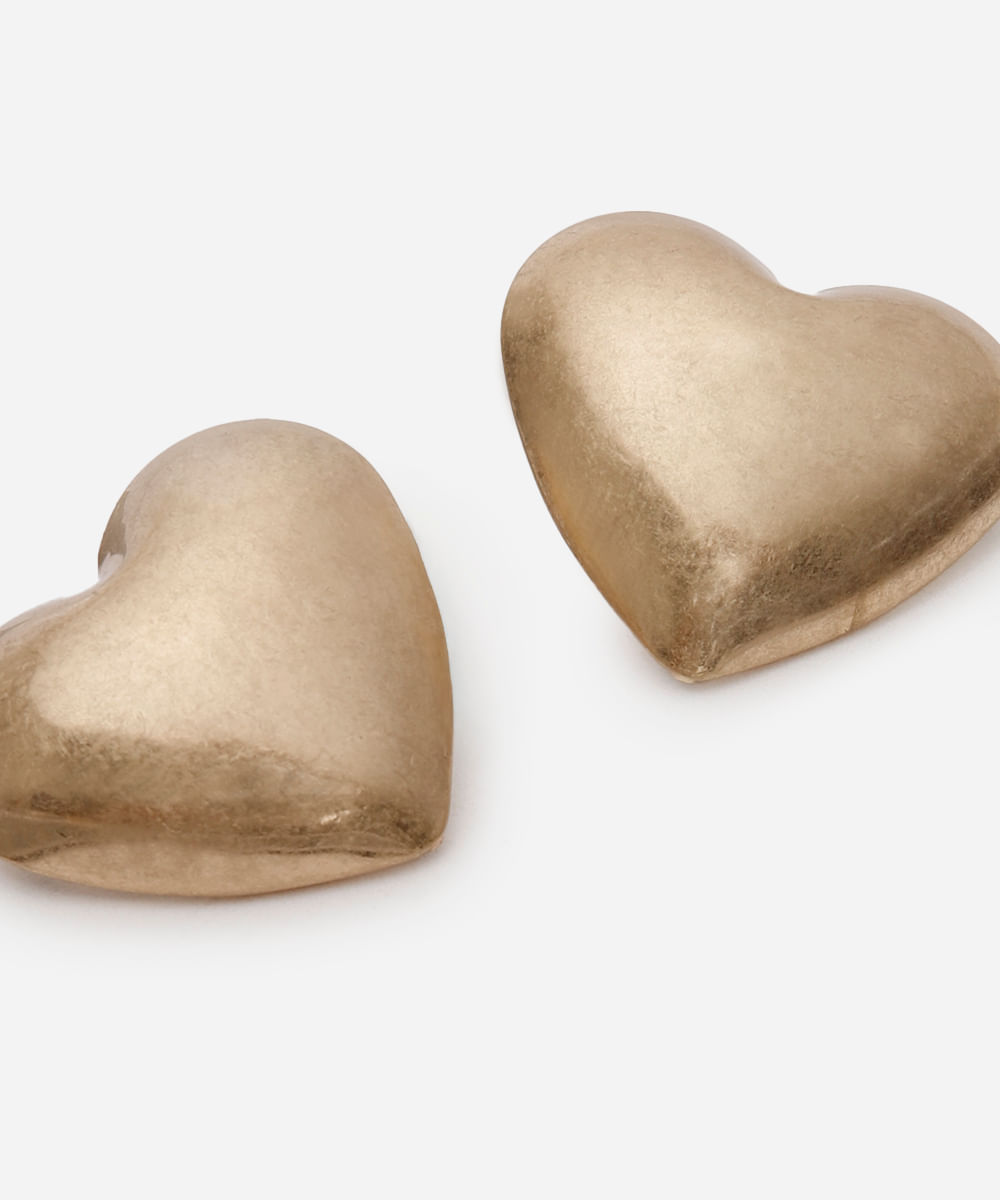 brinco de coração dourado