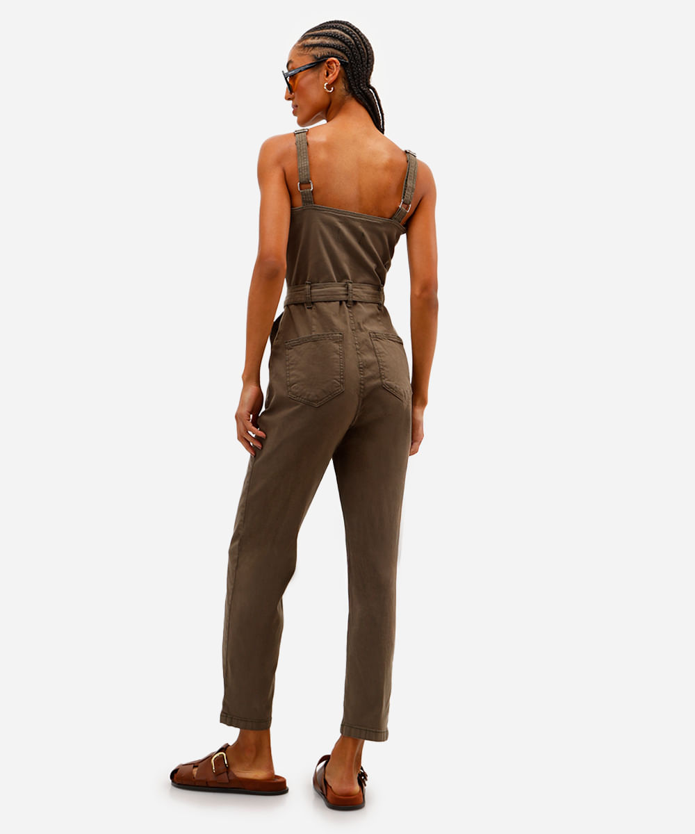 macacão feminino de sarja com faixa verde