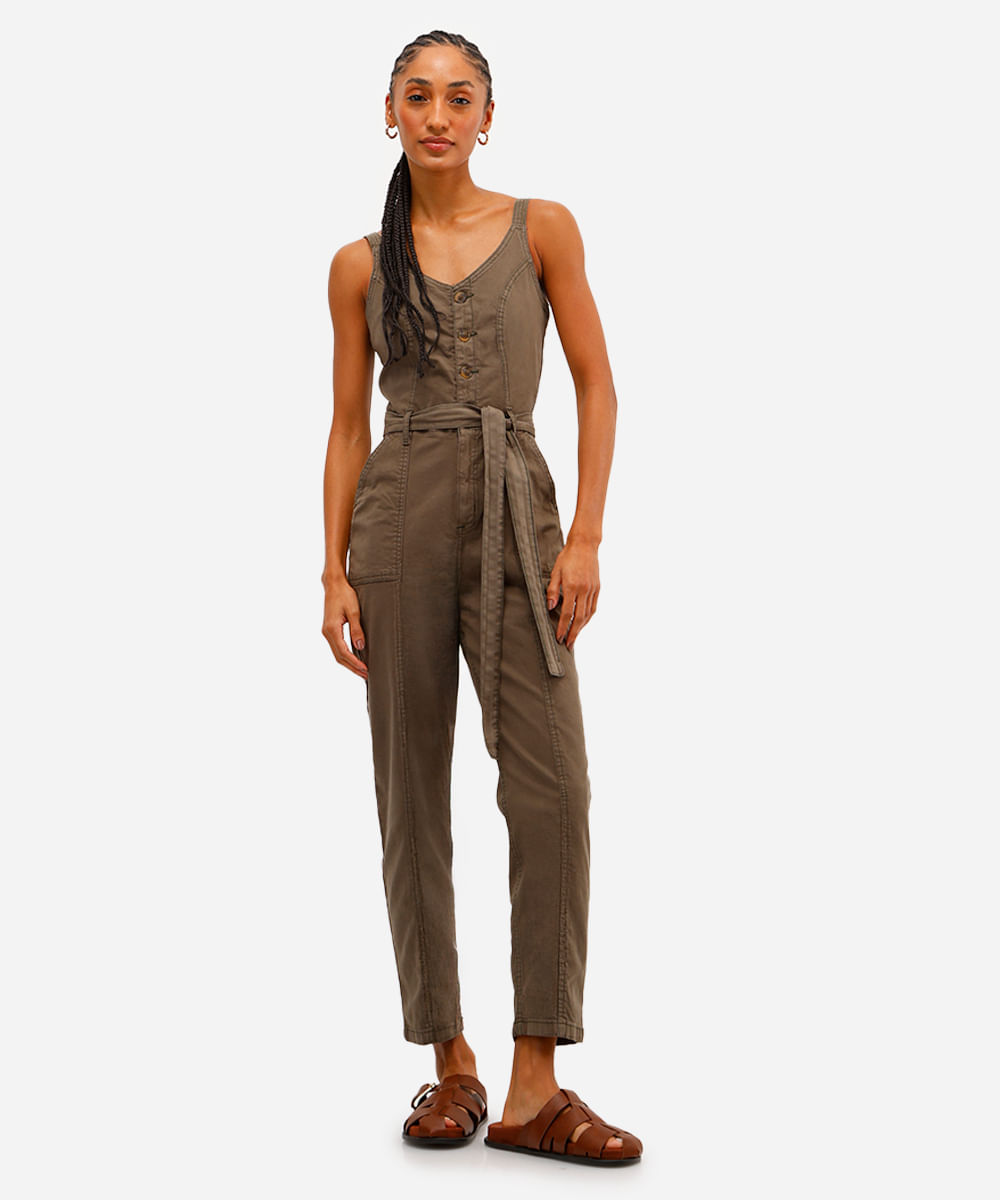 macacão feminino de sarja com faixa verde