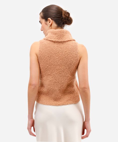 regata feminina de tricot gola alta texturizada bege