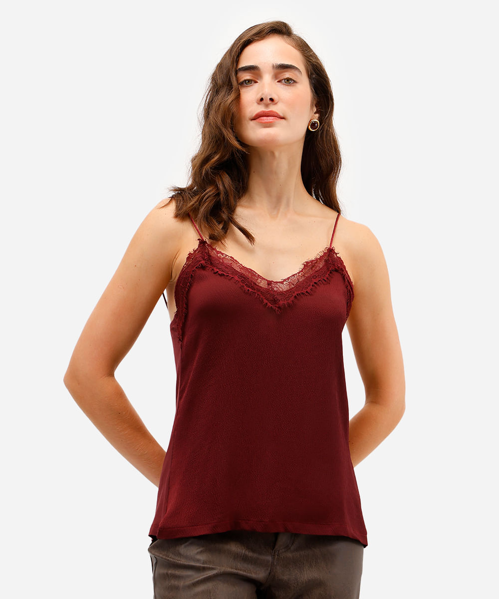 blusa feminina alça fina com renda texturizada  vinho