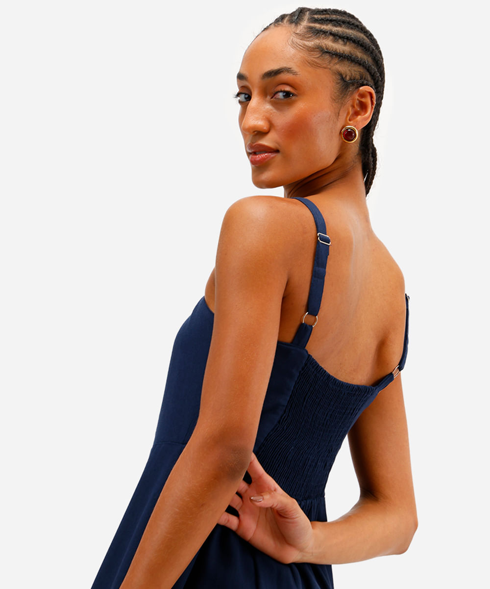 vestido midi feminino com linho decote quadrado azul