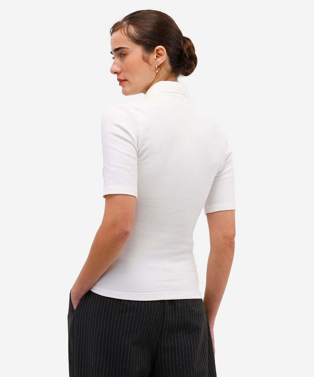 polo feminina de algodão manga curta canelada off white