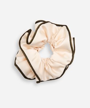 elástico de cabelo scrunchie acetinado bege