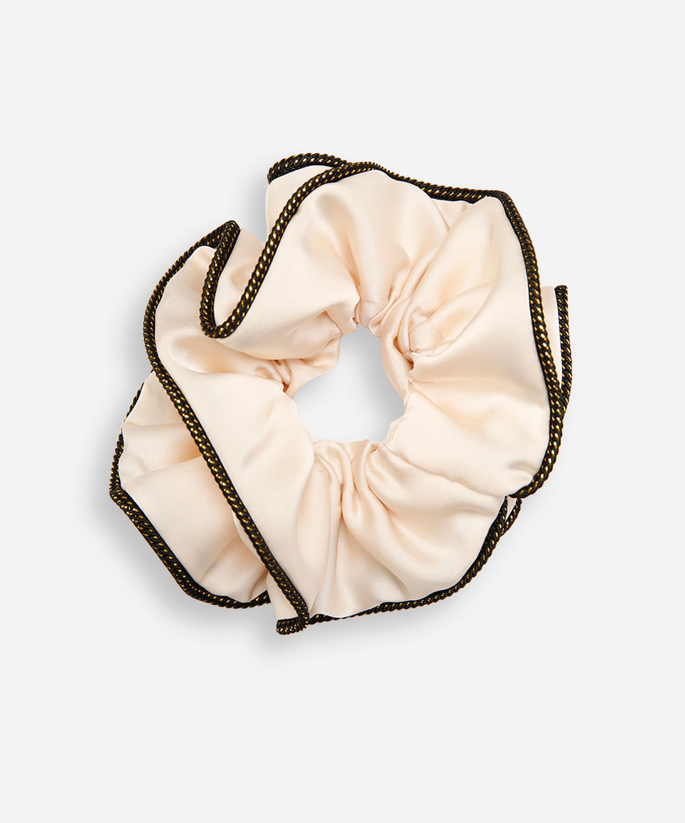 elástico de cabelo scrunchie acetinado bege