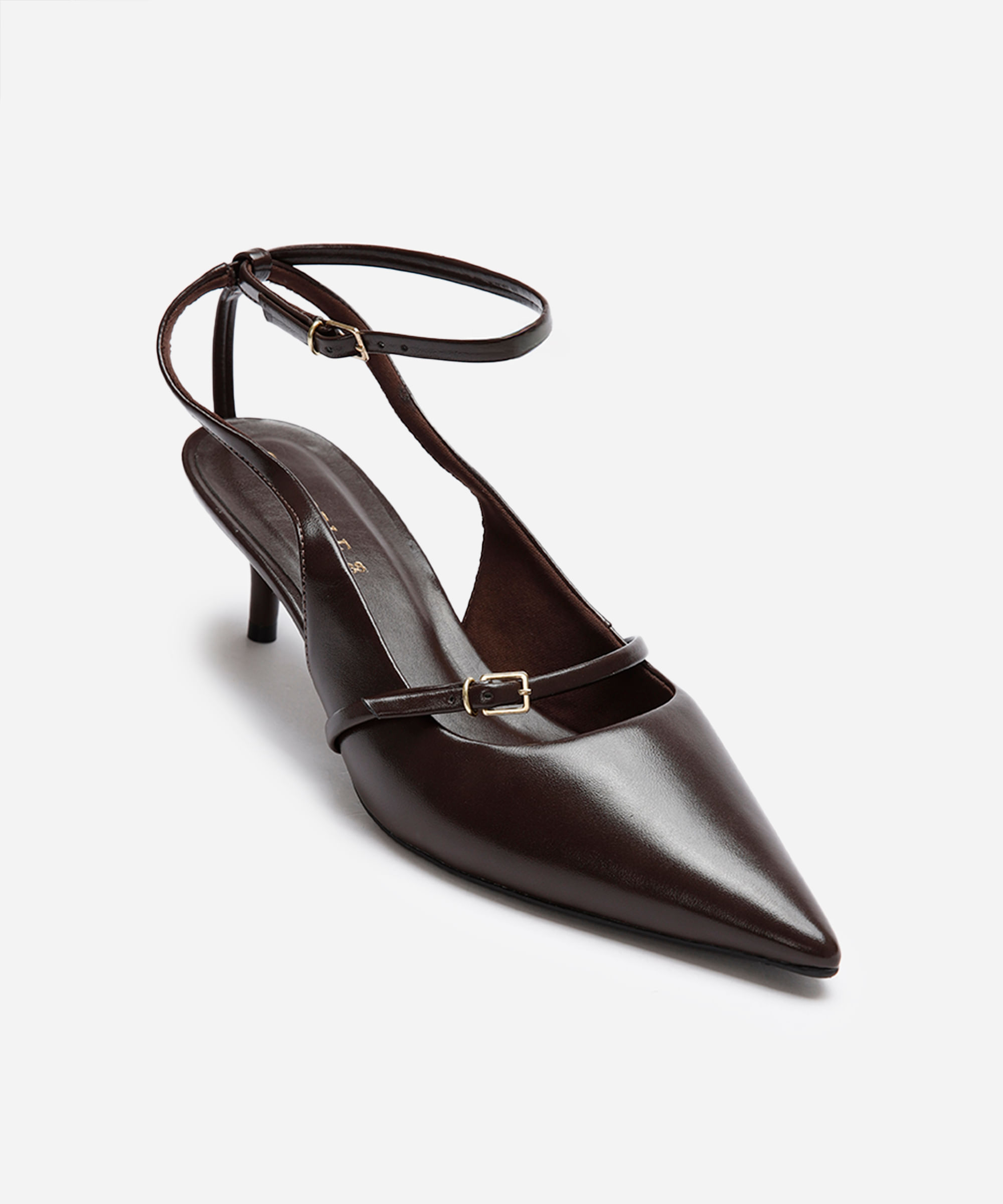 scarpin bico fino com fivela oneself marrom