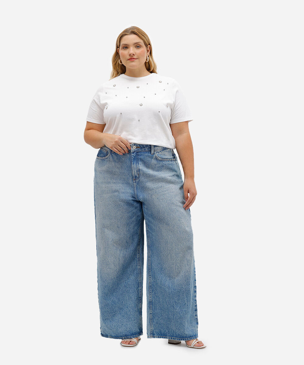 camiseta de algodão manga curta com bordados plus size - off white